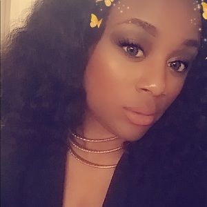 Meet your Posher, Jasmine